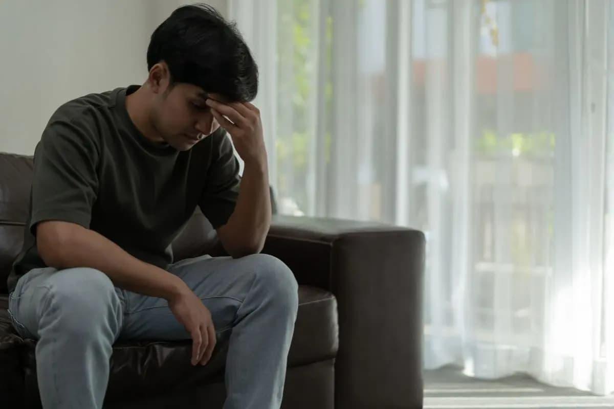Badan Mudah Gerah dan Berkeringat? Ini Penyebab & Solusinya